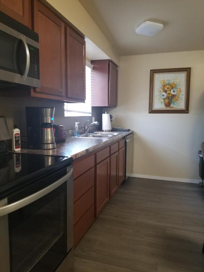 Апартаменты Southwest Tucson Gateway Экстерьер фото