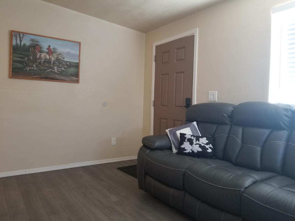 Апартаменты Southwest Tucson Gateway Экстерьер фото